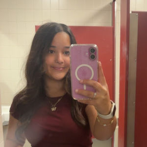 Meet your Posher, Samantha